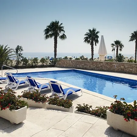 Hotel Cala Cristal By Pierre & Premium 3*